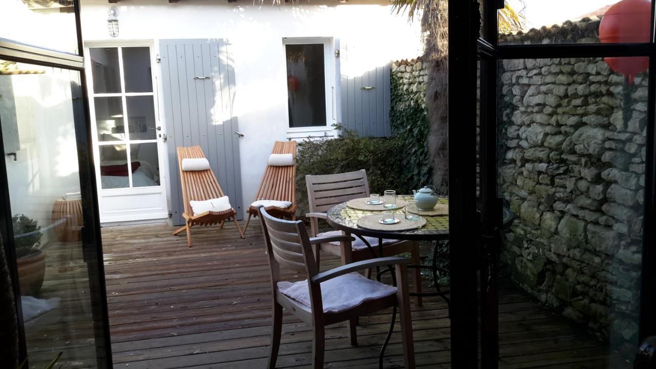 Bed and Breakfast Les Jardins De Clerjotte Saint-Martin-de-Ré Exterior foto