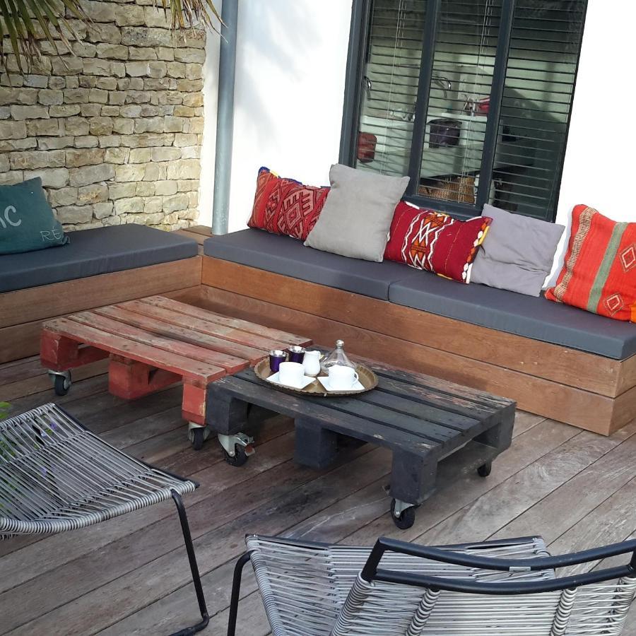Bed and Breakfast Les Jardins De Clerjotte Saint-Martin-de-Ré Exterior foto